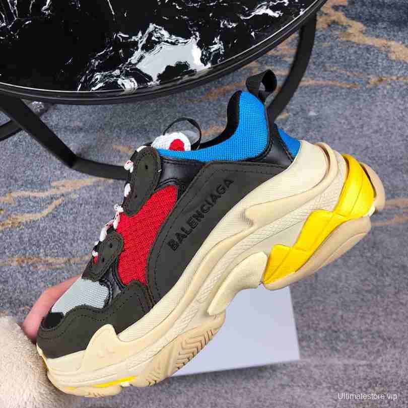 Men/Women Balenciaga Triple S Sneaker Black/Red