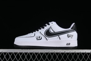 Nike Air Force 1'07 Low Casual Sneakers