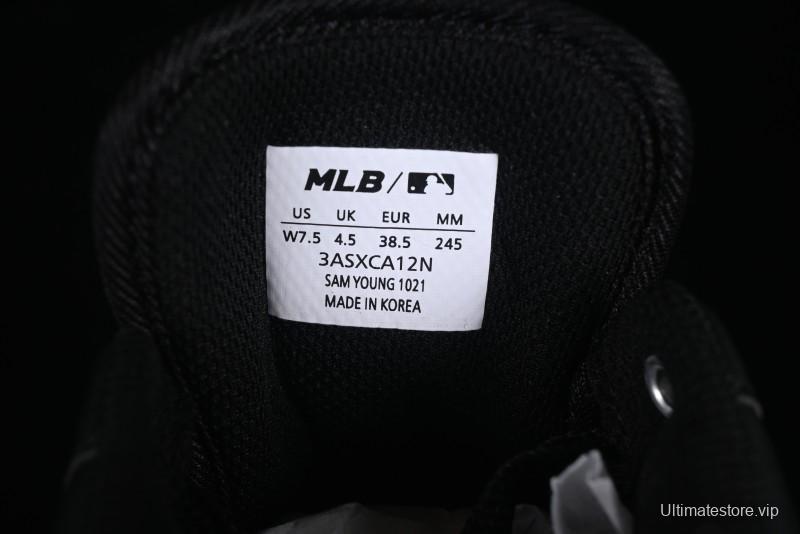 New York Yankees MLB Chunky Liner Custom Platform Sneakers in Neon Pink - 3ASXCA12N50WHS