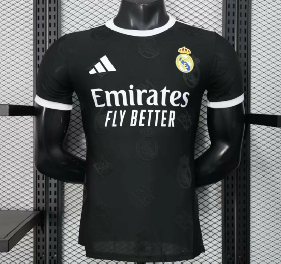 Player Version 25/26 Real Madrid Black Special Jersey